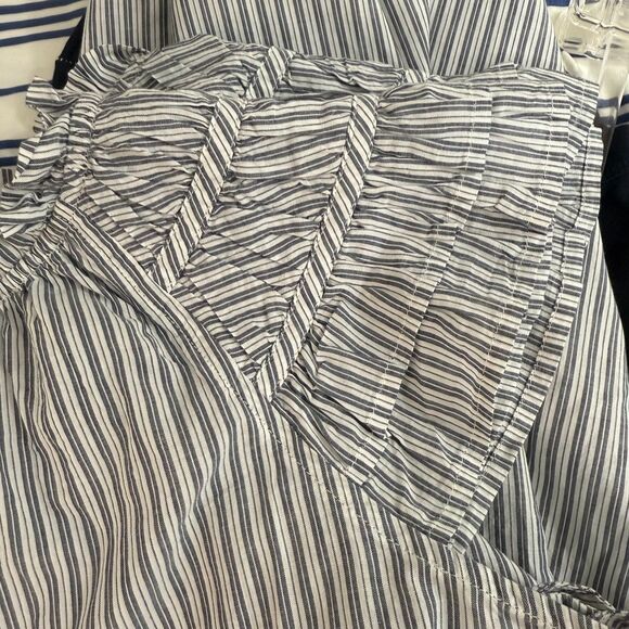 J.CREW Striped Flutter-Sleeve Top M White Antique Navy Crewneck Blouse NWT B19 - Picture 6 of 6